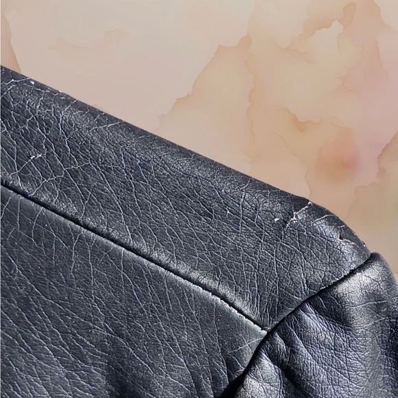 Susan Graver Leather Jacket - Picture 4 of 9